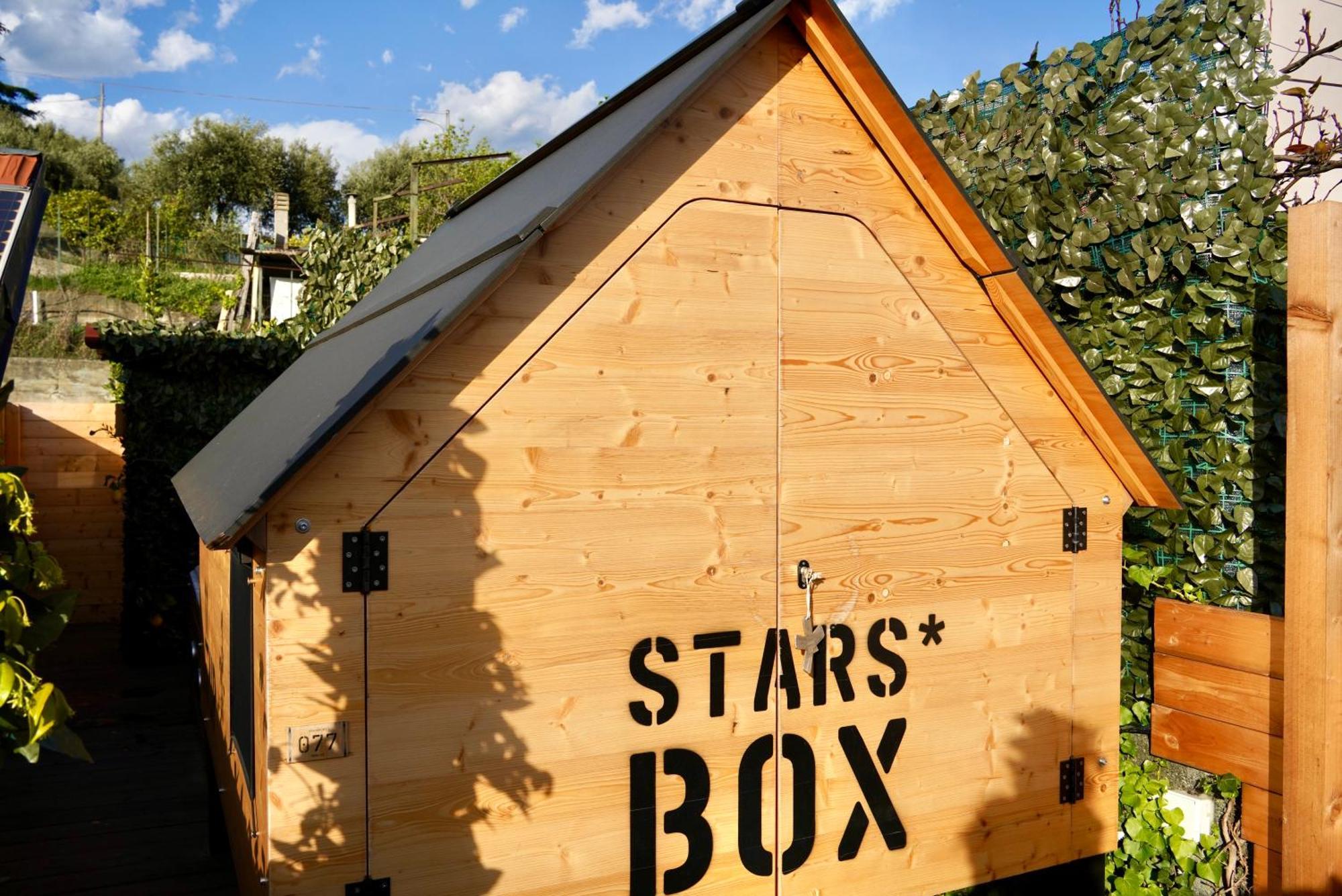Hotel Starsbox Jacuzzi Privata E Piscina Vista Mare Celle Ligure Esterno foto